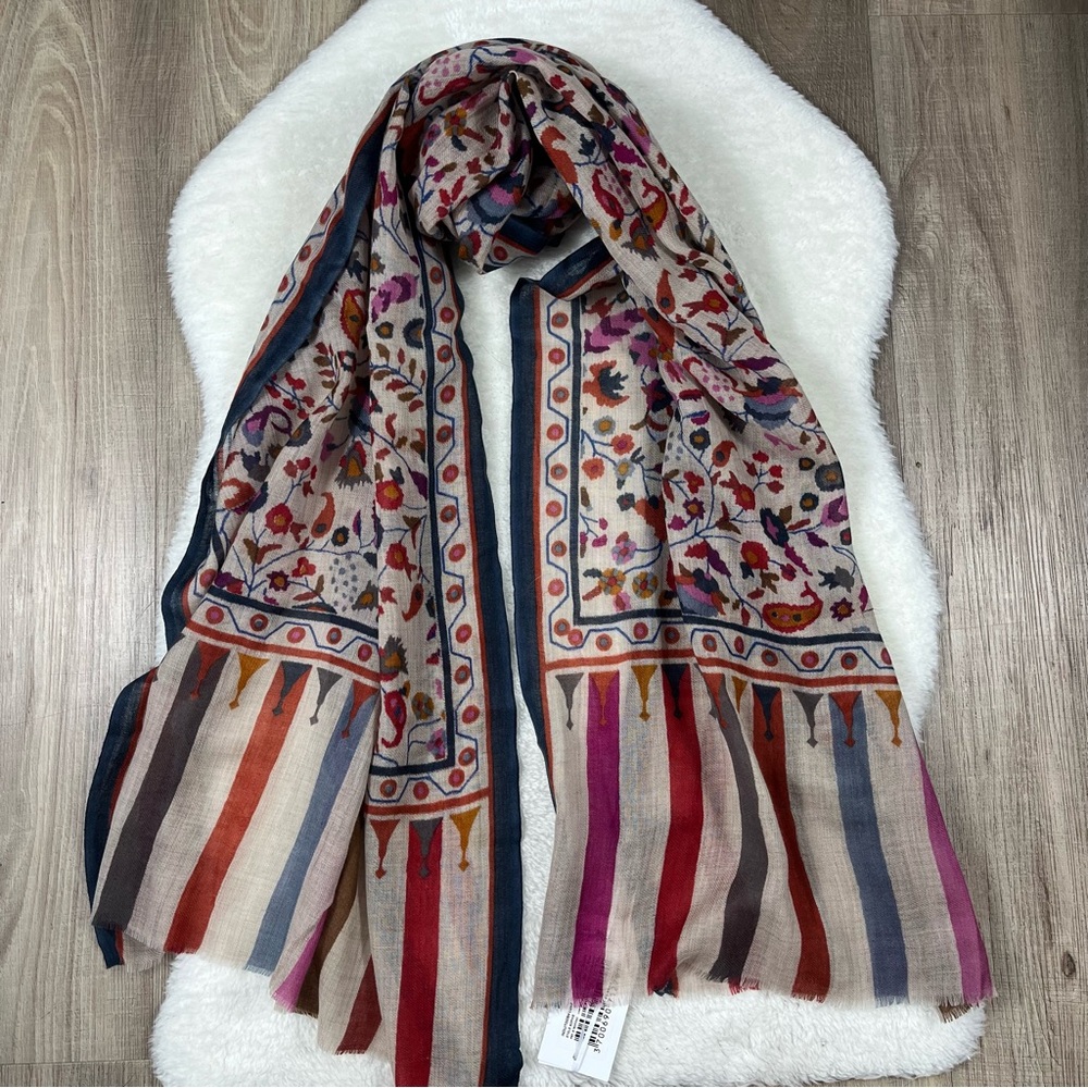 Inouitoosh floral cashmere wool scarf